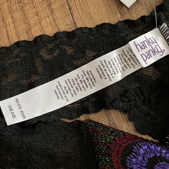 Hanky Panky limited edition Diamond Rise (low rise) thongs set of 2 New w/ tags - Picture 12 of 13